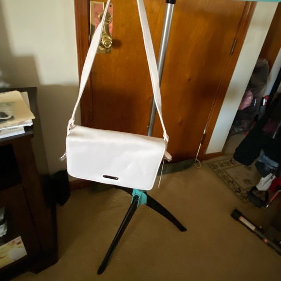 White shoulder bag - Picture 2 of 4